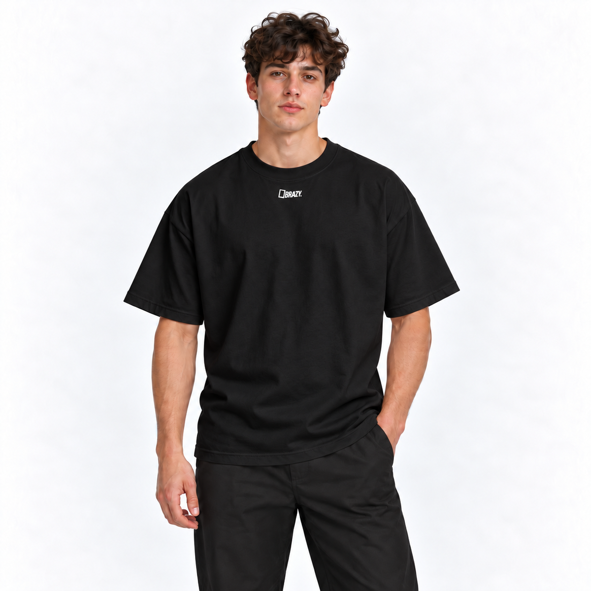 Čierne oversized tričko – pohľad spredu