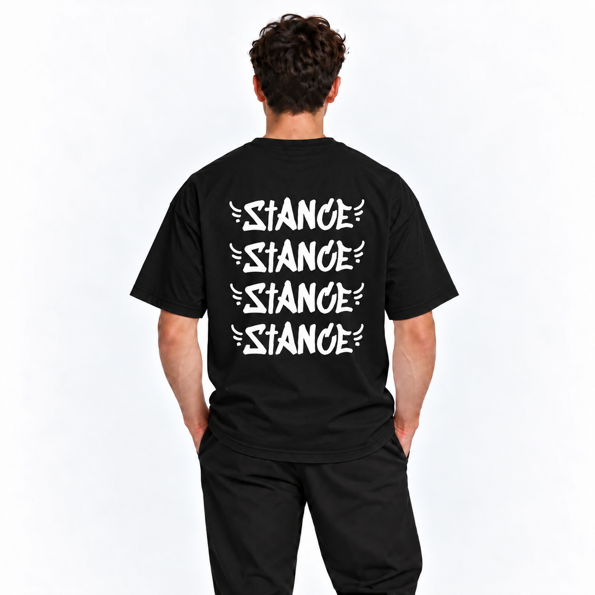 Inspired by Stance – čierne oversized tričko na postave, pohľad zozadu