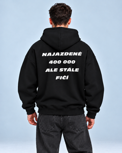 Najazdené 400 000, ale stále fičí – oversized mikina
