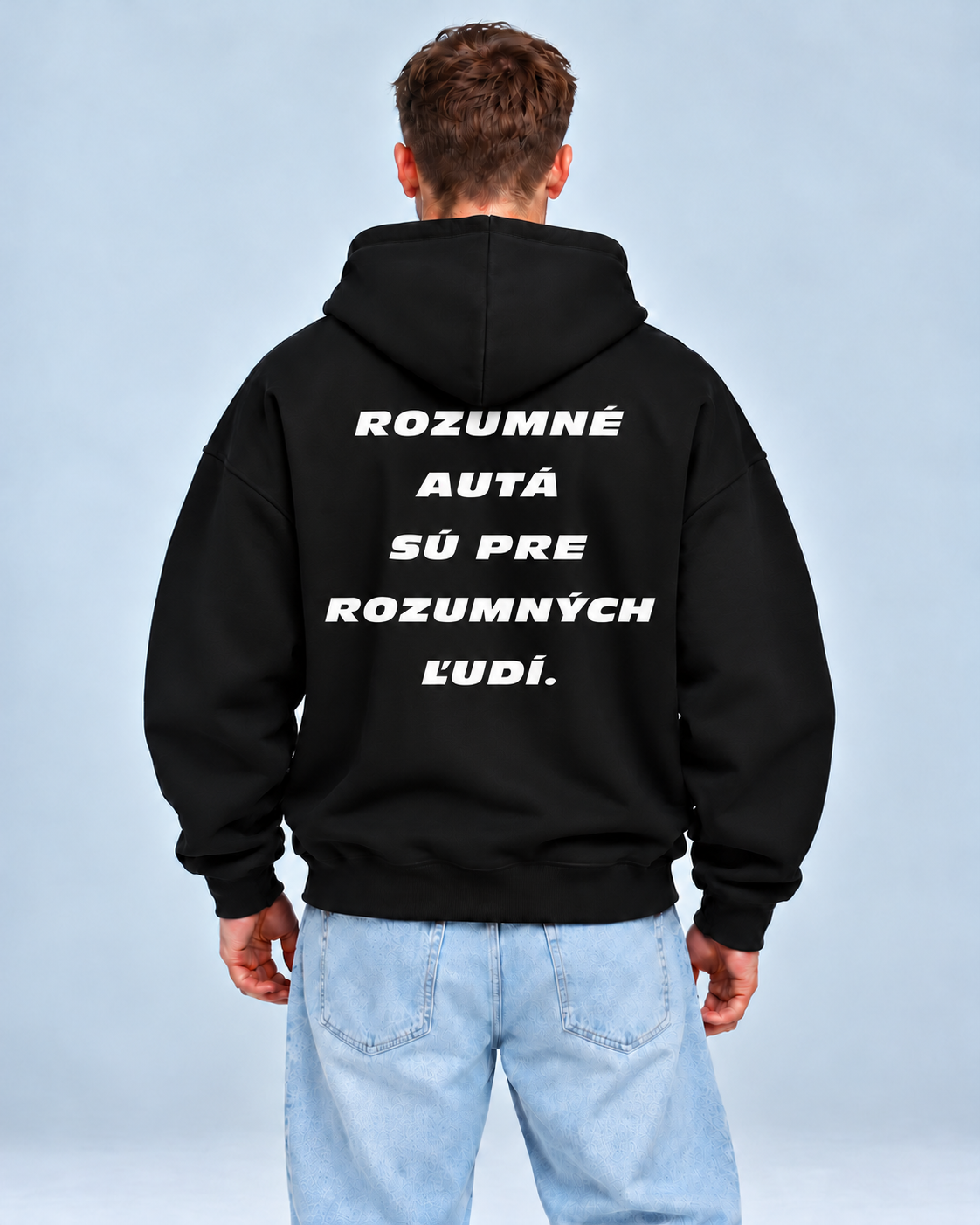 Rozumné autá sú pre rozumných ľudí – čierna oversized mikina, pohľad zozadu