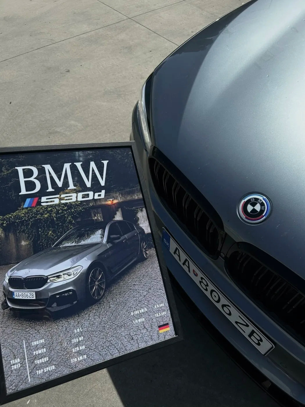 Reálna objednávka Auto Obrazy č. 46 – custom obraz auta a potlačené tričko od zákazníka