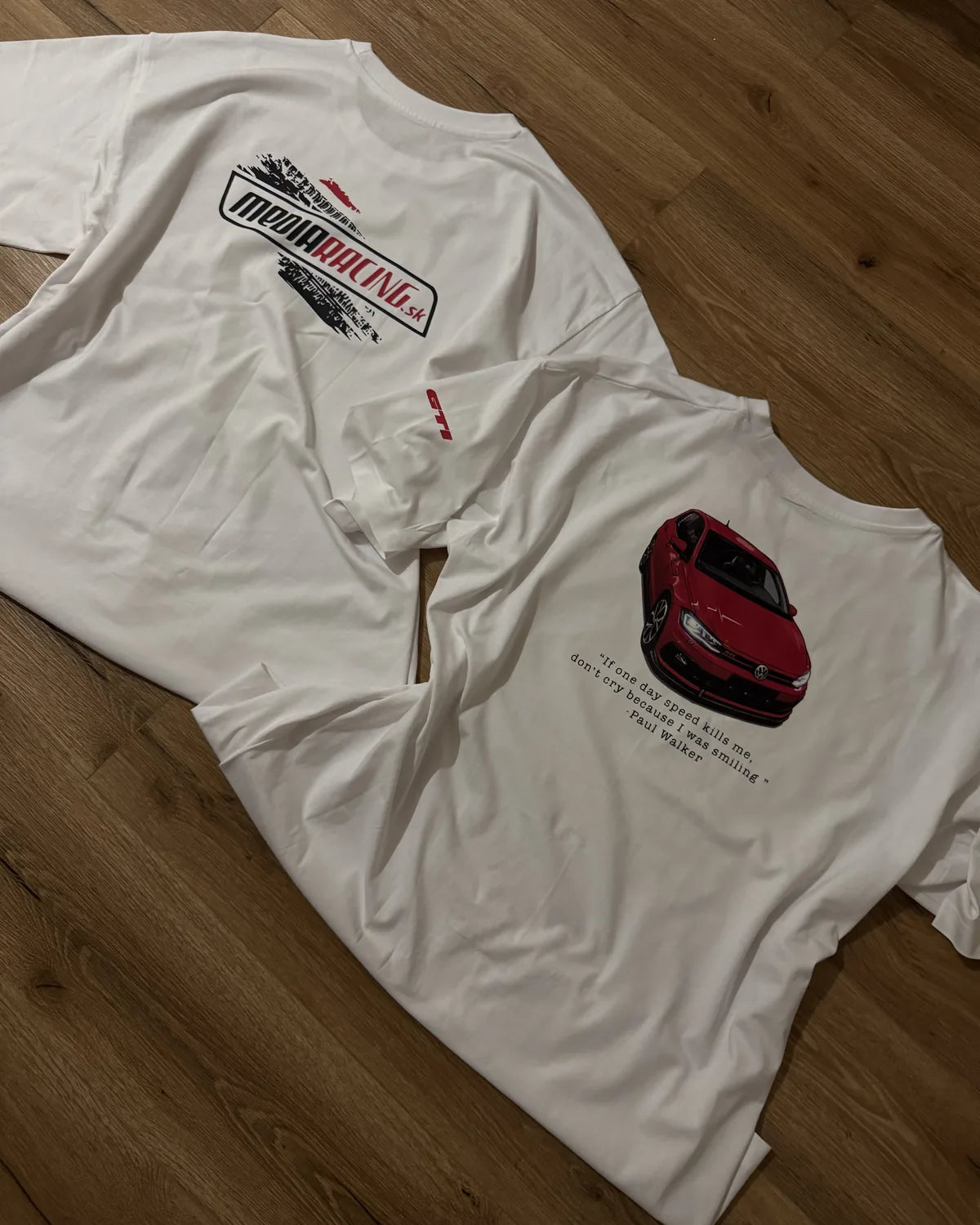 Reálne custom tričko s autom